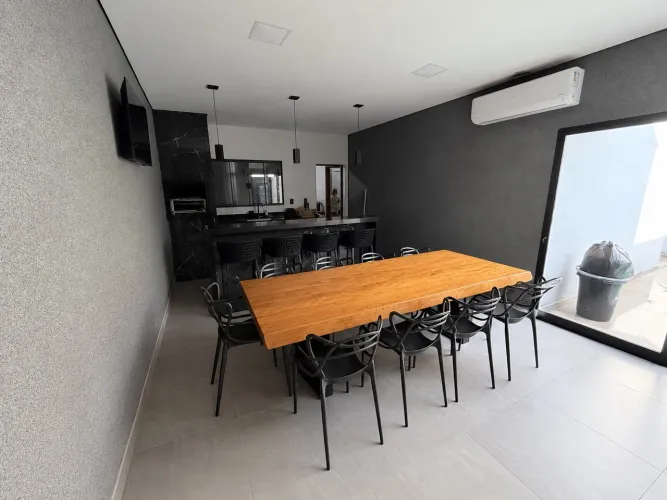 Casa para alugar com piscina / área gourmet próx av vetorasso