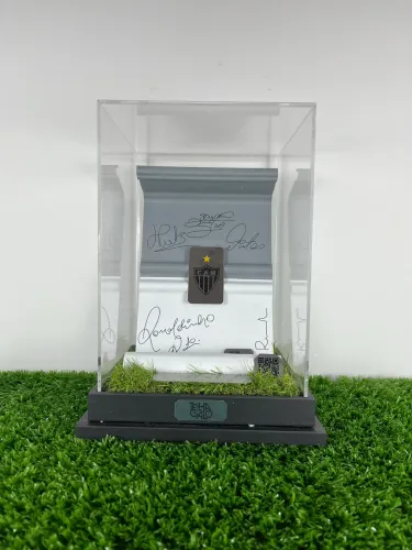 TELHA DO GALO ? AUTOGRAFADA ? HULK ? RONALDINHO ? REINALDO ? VICTOR ? LÉO SILVA