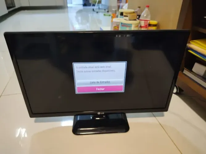 Monitor TV LG 24 polegadas Funcionamento Perfeito Usado Não Tenho o Controle
