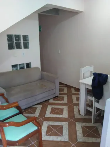 CASA COM 4 QUARTOS EM VILA MURIQUI