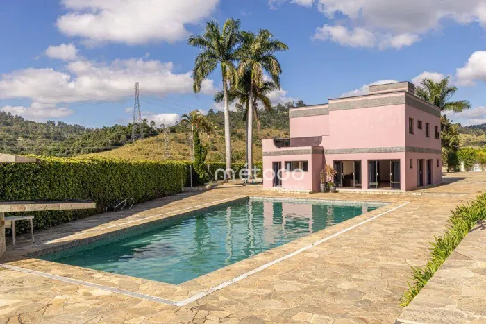 Casa com 9 quartos para alugar, 600 m² por R$ 9.500/mês - Bairro Paião - Guararema/SP