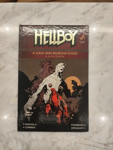 HQ Hellboy: A Casa dos Mortos-Vivos e outras histórias