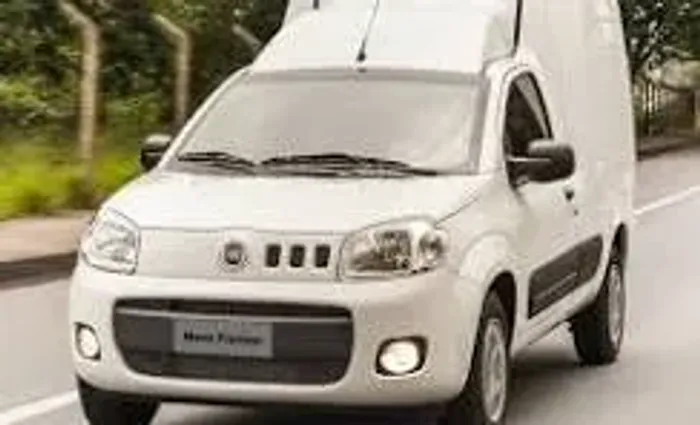 Motorista de cargas leve - carro de passeio e utilitários