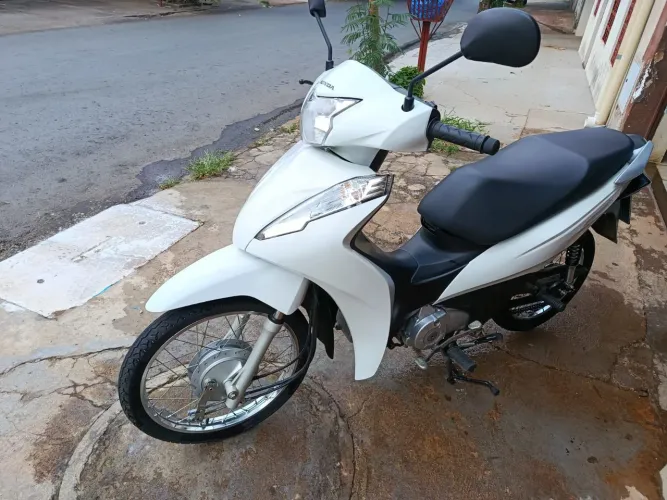 Honda biz único dono