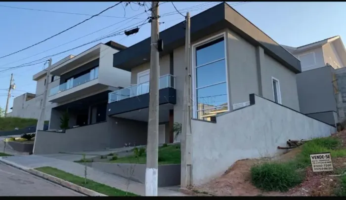 Sobrado em Condomínio Fechado à Venda 3 Dormitórios Condomínio Residencial Mantiqueira São