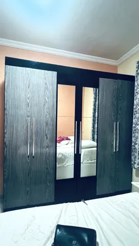 Guarda-roupa usado!