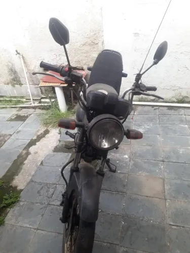 Vendo Moto Yamaha YBR 125*** Ano 2009