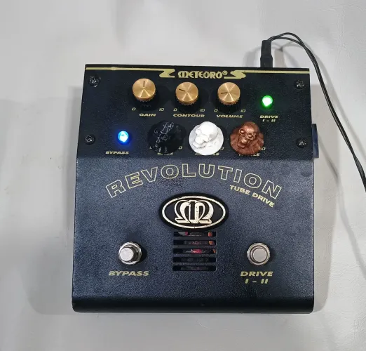 Pedal meteoro valvulado revolution