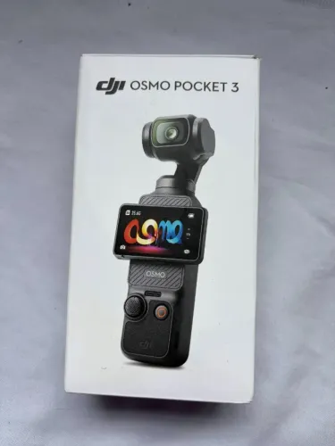 Câmera DJI Osmo Pocket 3 - Com Caixa e Acessórios