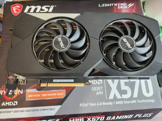 Asus NVIDIA GeForce RTX 3070 Ti - Usada