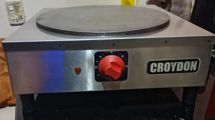 Chapa de crepe francês elétrica