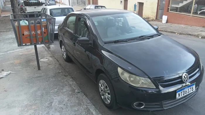 Volkswagen Voyage 1.0/1.0 City MI Total Flex 8V 4P 2010