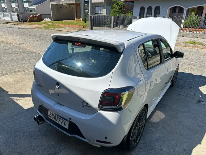 Renault Sandero Sport RS 2.0 Hi-power 16V 5P 2017