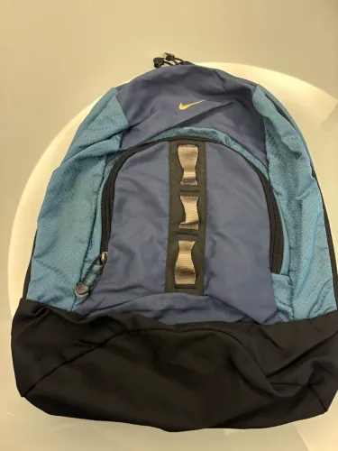 Mochila Nike original preta azul 