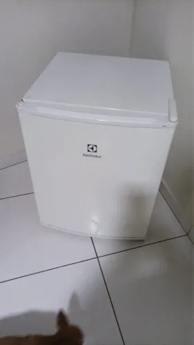 Frigobar electrolux branco
