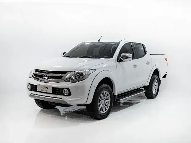 Mitsubishi L200 Triton Sport HPE-S 2.4 CD Dies. AUT 2019