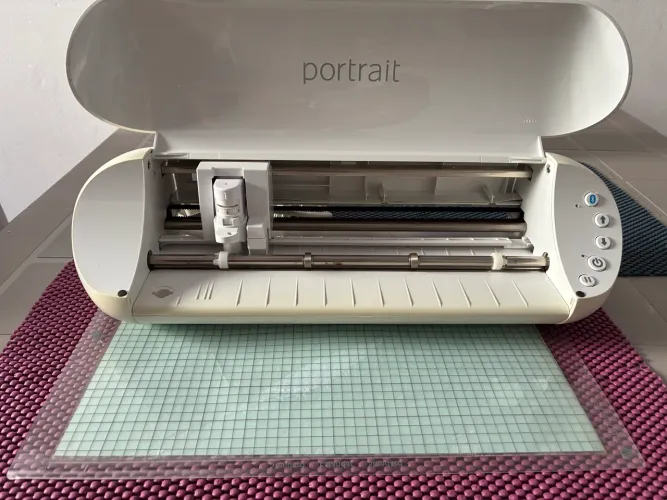 Máquina de corte de papel