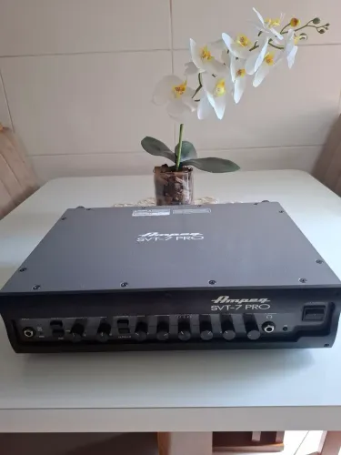AMPLIFICADOR AMPEG SVT7 PRO ZERADO! ACEITO CARTÃO 