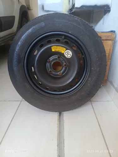 Pneu estepe original