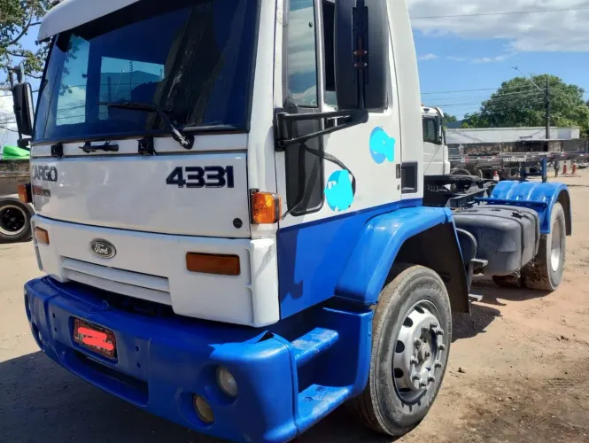 Ford Cargo 4331