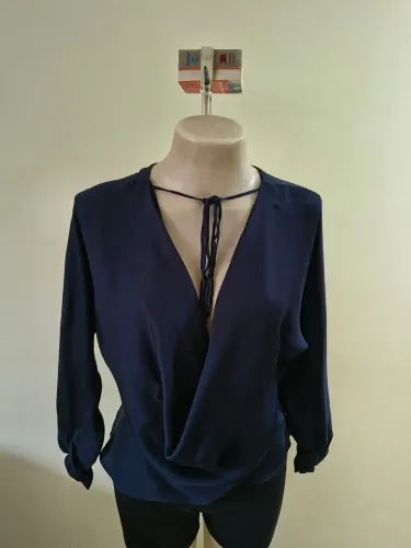 Blusa Feminina Agilitá Azul Marinho