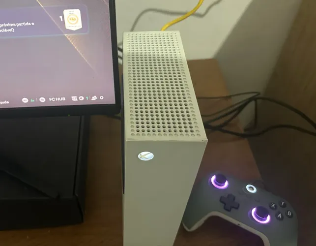 Xbox series s mais monitor aoc