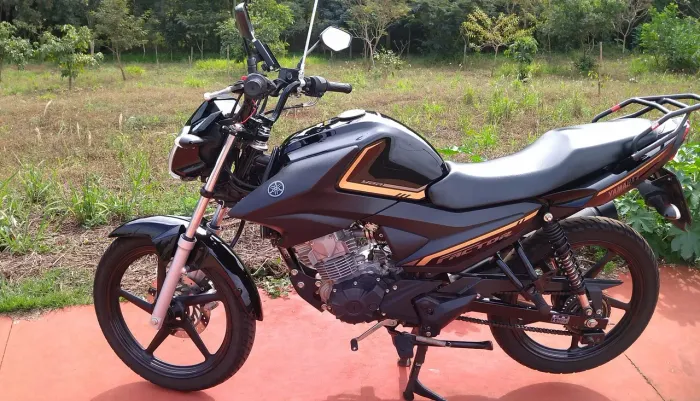 Vende-se Moto Factor 150 ano 2023/2024