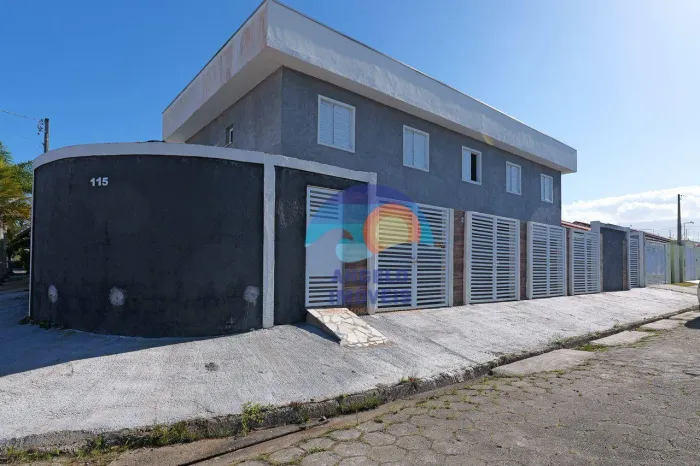 Sobrado com 2 dormitórios à venda, 50 m² por R$ 240.000,00 - Estância São José - Peruíbe/S