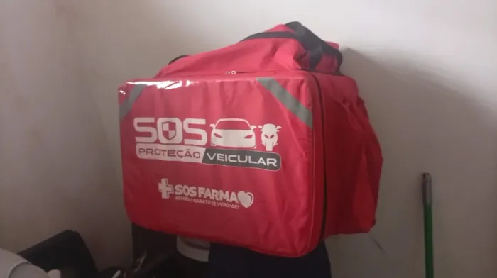 Vendo baú e bag