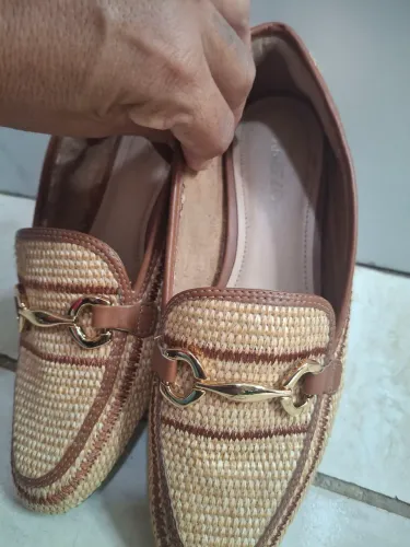 Vendo sapato mocaci arezzo tamanho 35