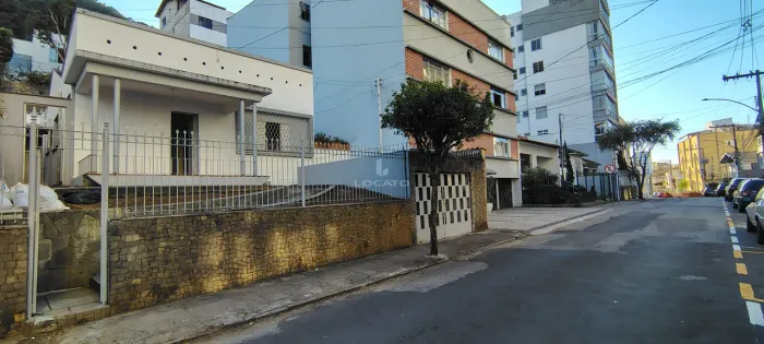 Casa para locação no Santa Helena