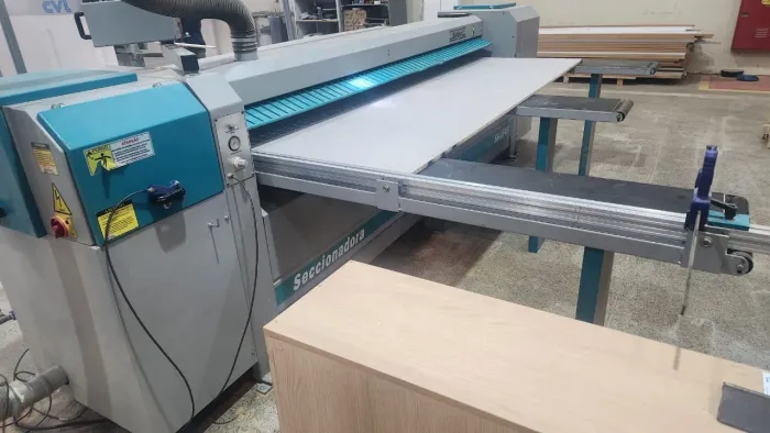 seccionadora horizontal Baldan SH-2945 (e a nova versão SH-2945 XT)