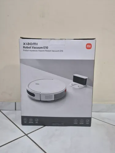 Robô aspirador Xiaomi E10 - 3 em 1 - nunca usado