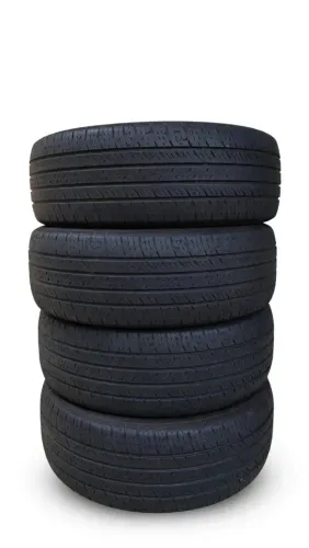 Jogo de 4 Pneus Semi Novos 225/55 R18 98V - Apenas 8.000 km / 8 Meses de Uso!