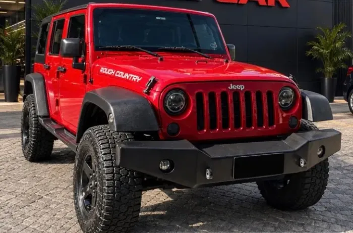 Jeep Wrangler Unlimited Sport 3.6 V6 284cv 4P 2012