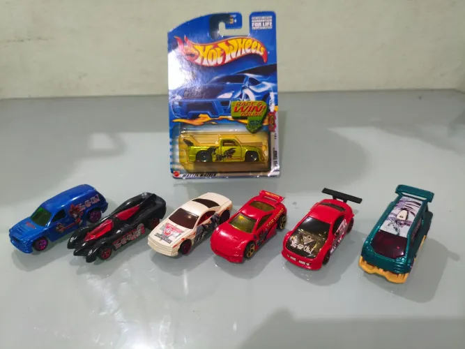 Yu-Gi-Oh coleção Hot Wheels Mattel