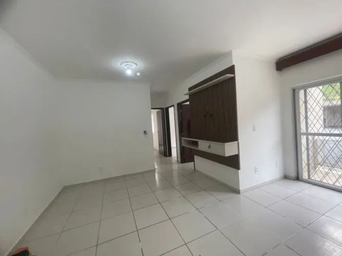 Apartamento com 3 quartos para alugar por R$ 2500.00, 66.00 m2 - NOVA BRASILIA - JARAGUA D