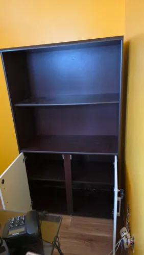Armário de Escritório em MDF em ótimo estado 