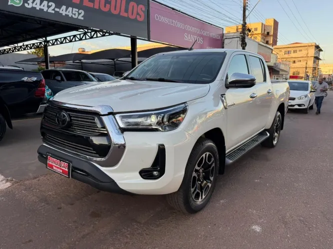 Toyota Hilux CD SRX 4X4 2.8 TDI 16V Diesel Aut. 2021