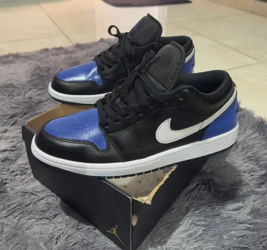 Tênis Nike Air Jordan 1