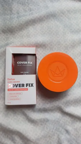 Combo Base líquida Dailus Cover Fix FPS 30 Cor D12 e Pó Solto Soft Silk Marimaria Makeup