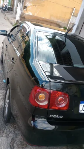 Volkswagen Polo Sedan 1.6 MI Total Flex 8V 4P 2013