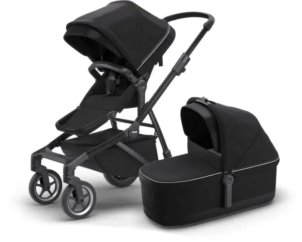 Carrinho Thule 11000007 kit com Moises cor midnight black com todos os acessórios