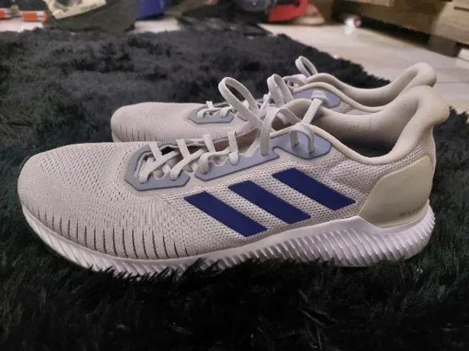 Tenis adidas solar ride