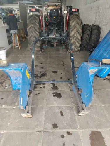 Capota New Holland completa com paralamas