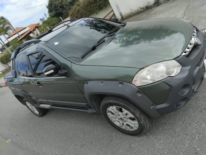 Fiat Strada Adventure1.8/ 1.8 Locker Flex CD 2014