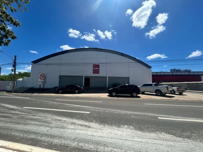 Alugo Galpão Comercial na Av. João XXIII Jóquei, Teresina/PI