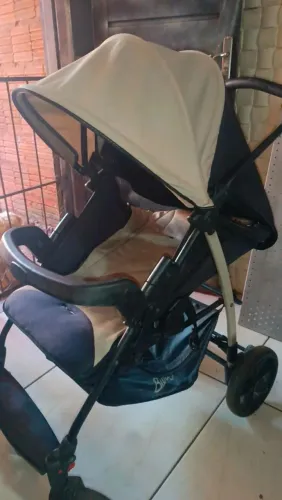 Carrinho de bebê