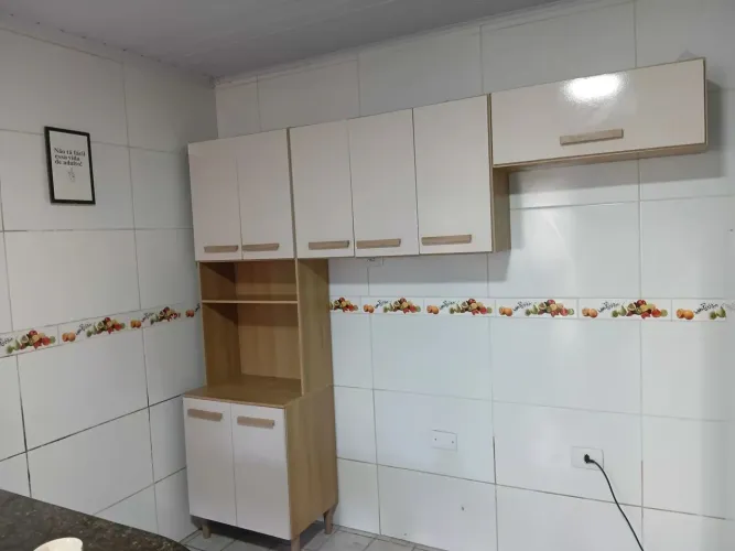 Armário de cozinha com bom estado
