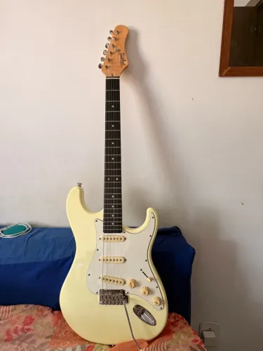 Guitarra Tagima T635 + Tank G